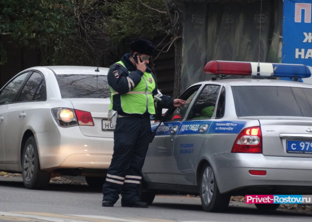 В России начали действовать поправки в ПДД о проверках на дорогах