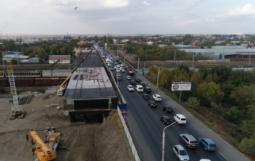 До 31 декабря перекроют движение через мост Малиновского в Ростове