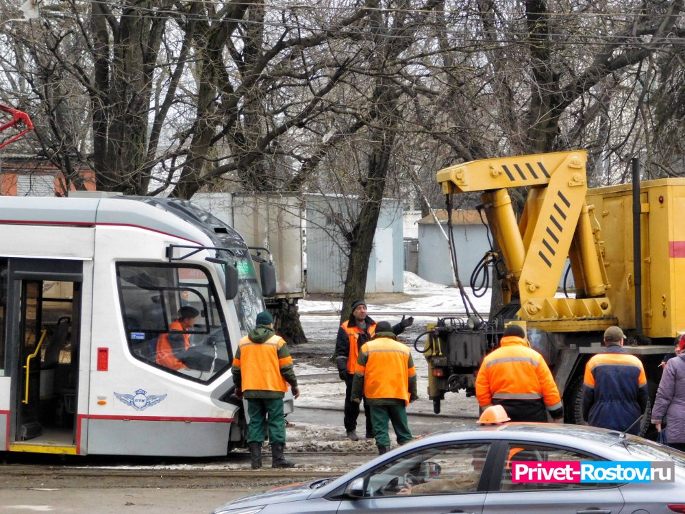 Экспериментальный участок трамвайных путей проложили в Ростове власти