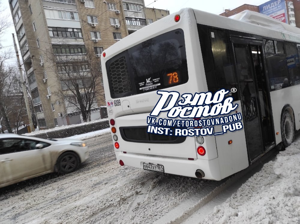 В Ростове водитель автобуса за утро придавил несколько пассажиров