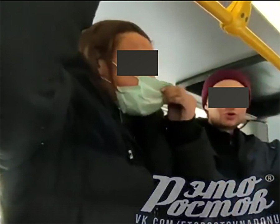 Куннилингус угрожал сделать всему автобусу неадекватный пассажир автобуса в Ростове
