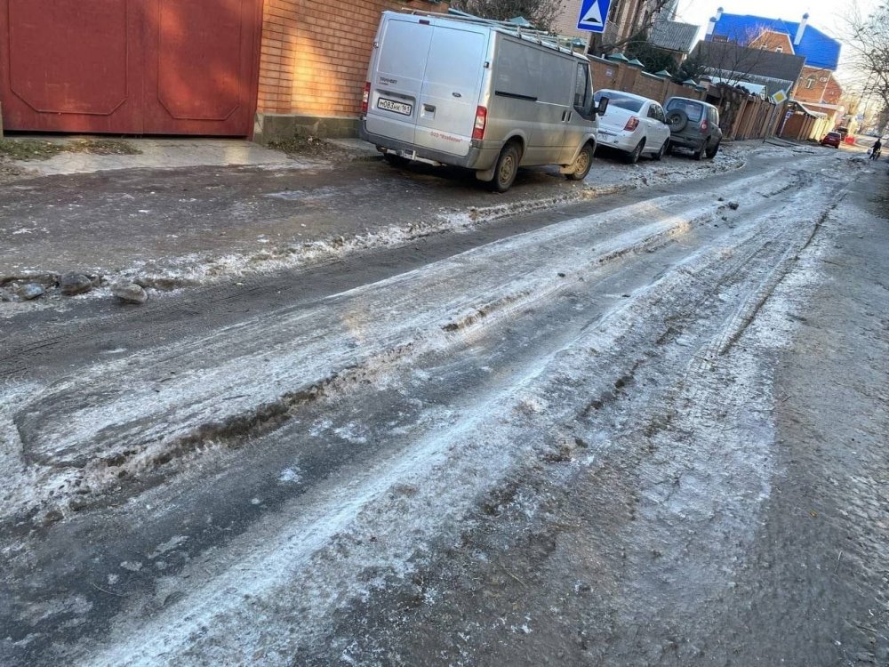 Ледяной ад начал сковывать дороги в Ростове-на-Дону с 2 декабря