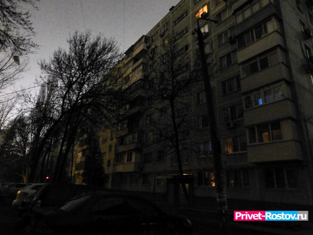 Жителей в Новочеркасске напугали звуками взрывов над городом в ночь на 3 января