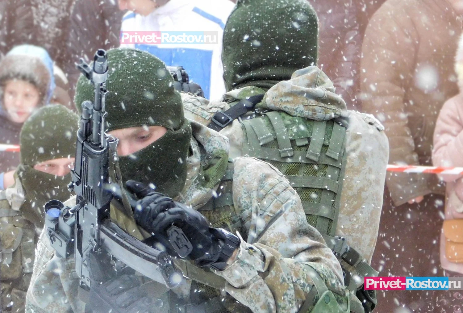 Спецслужбы задержали группу вооруженных дезертиров, сбежавших из зоны СВО в Ростовскую область