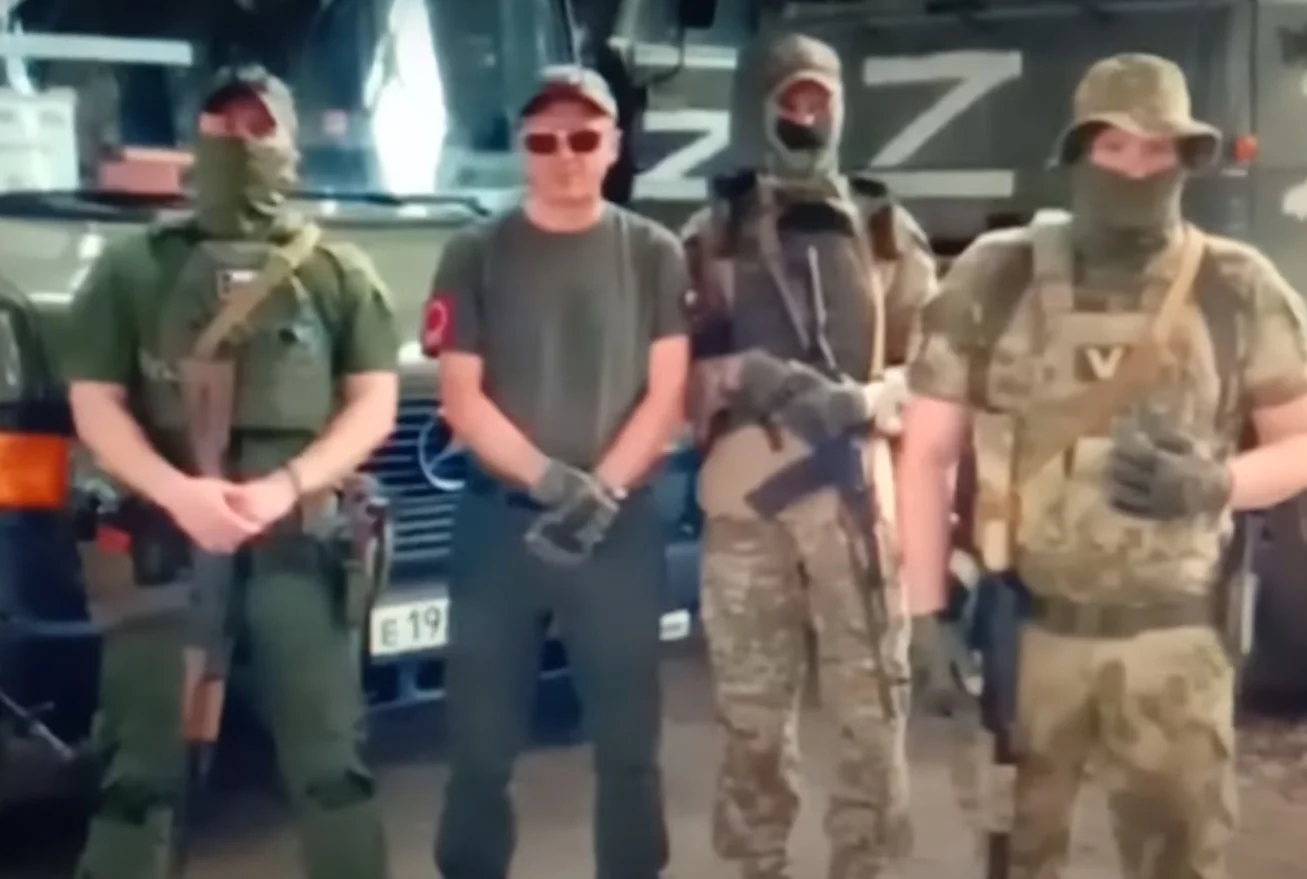 Бойцы из зоны СВО записали обращение к сотрудникам ГИБДД из Ростовской области после штрафа