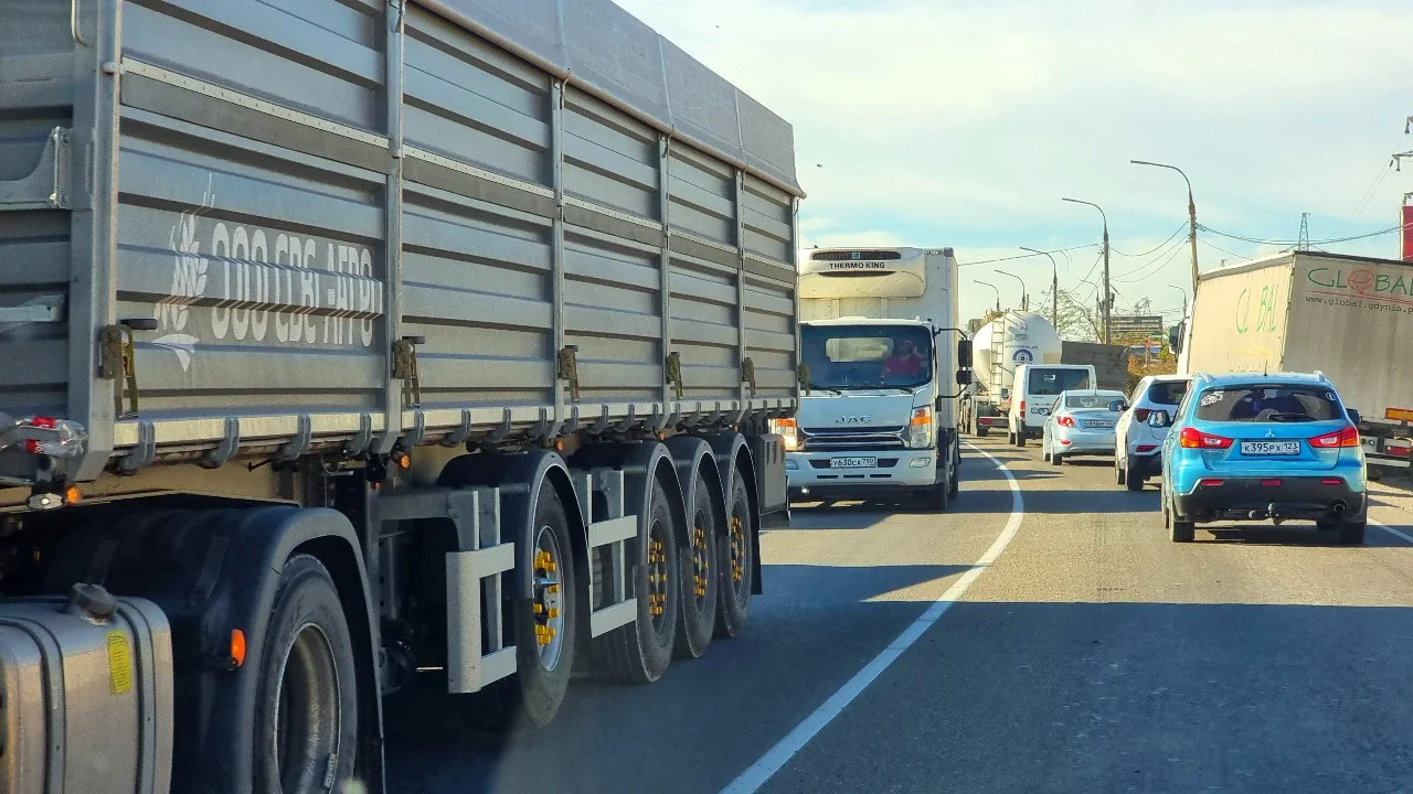 В Ростове будет ограничено движение грузовиков в часы пик с 1 июня