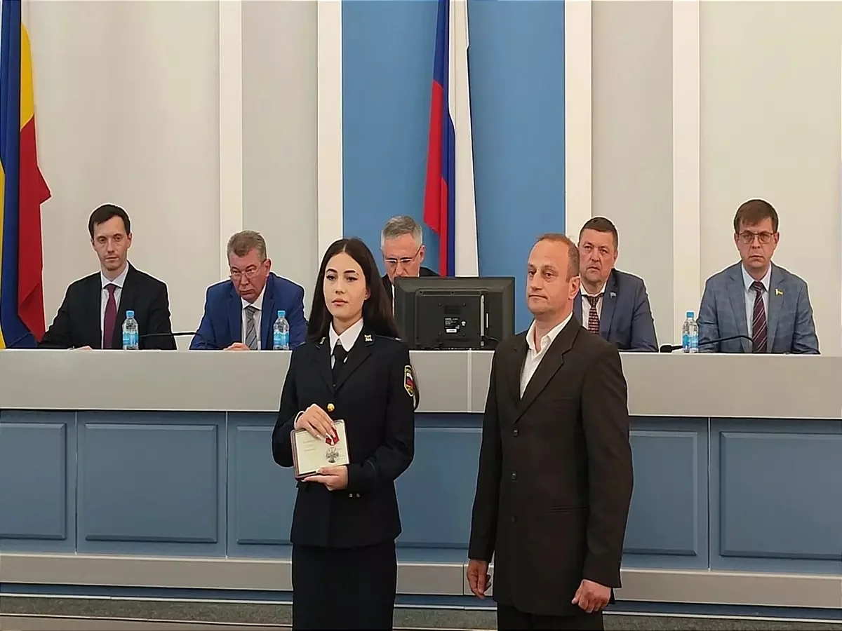 Орден Мужества посмертно передали семье судебного пристава Ростовской области