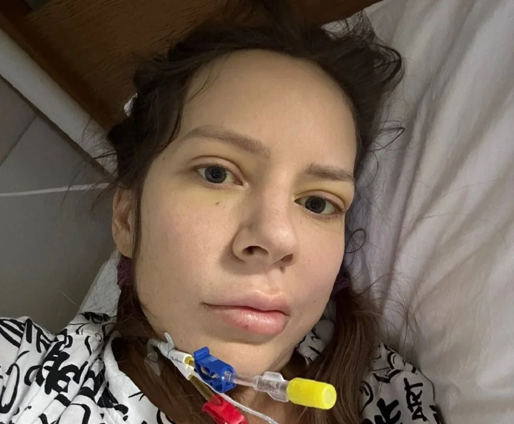 В Ростове отказались госпитализировать лежачую девушку больную раком