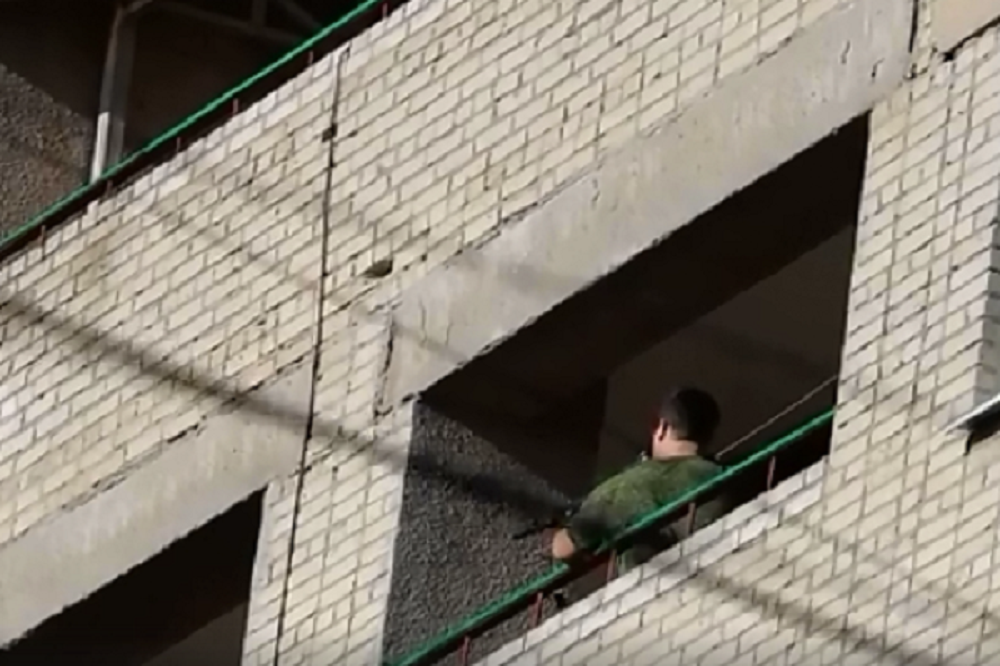 В Таганроге неизвестные открыли стрельбу по людям