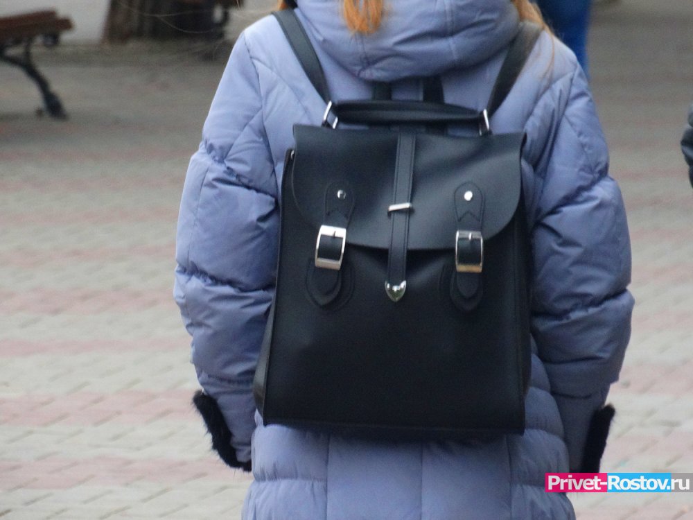 В России предложили штрафовать родителей оскорбляющих учителей школьников