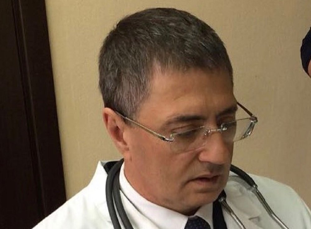 Доктор Мясников назвал сроки завершения пандемии коронавируса в РФ