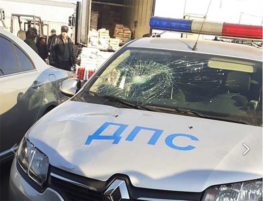 Сотрудники ГИБДД на патрульном авто сбили мужчину в Ростове
