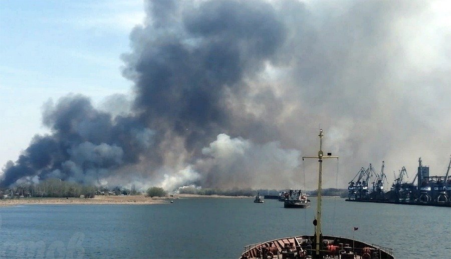 Большой ландшафтный пожар произошел под Ростовом