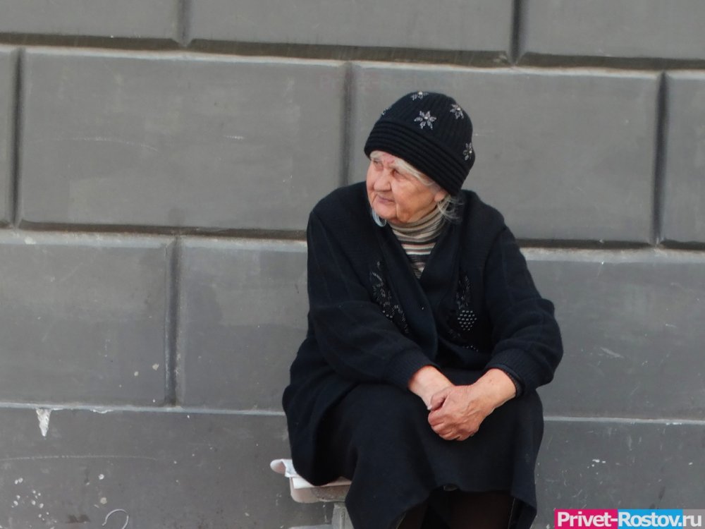 Пожилых родственников во время самоизоляции могут навестить жители Ростовской области