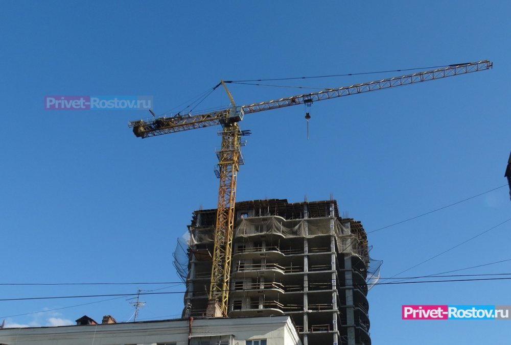 Строитель погиб в Ростовской области упав с многоэтажки