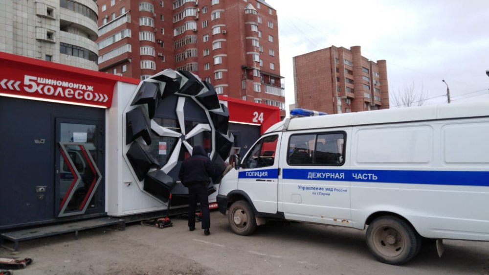 Шиномонтажные мастерские «5 колесо» будут бесплатно обслуживать экстренные и коммунальные службы России в период изоляции