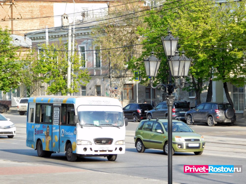Соцсети: в Ростове водители маршруток устроили забастовку