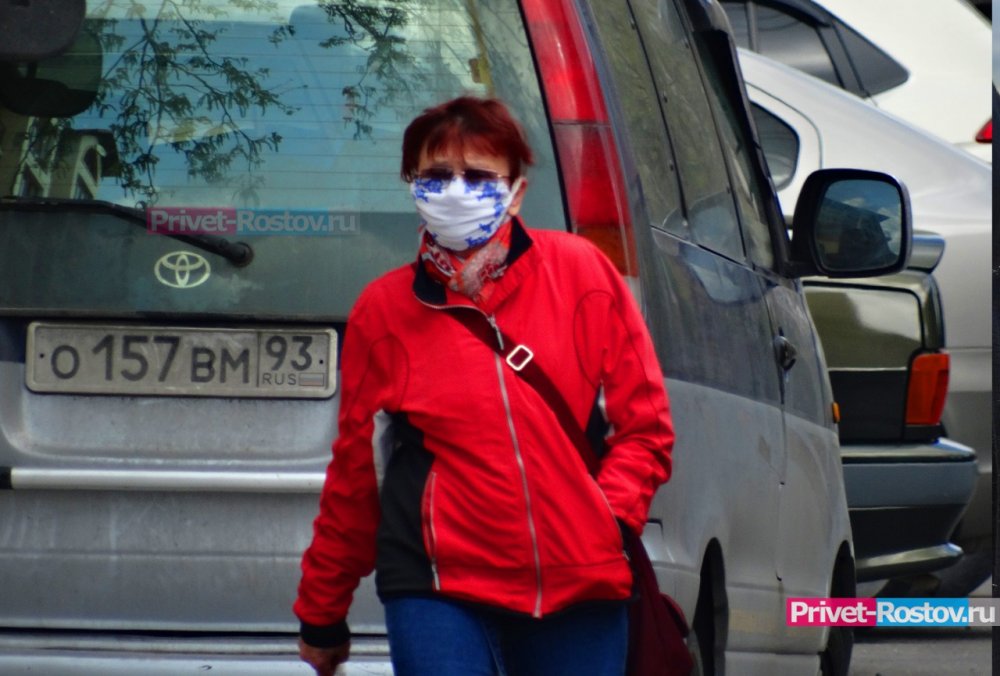 Власти Ростовской области предпочитают не замечать бешеных цен на медицинские маски