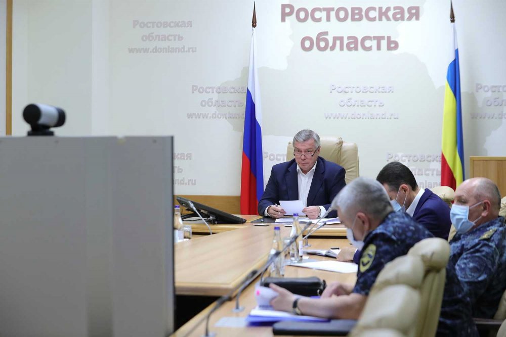 Обязательный масочный режим в Ростовской области с 9 мая ввел губернатор Голубев