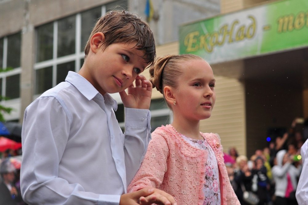 Последний звонок в Ростовской области начали отмечать в режиме онлайн