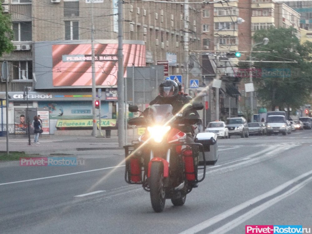 Московских байкеров спасли на трассе ростовские полицейские
