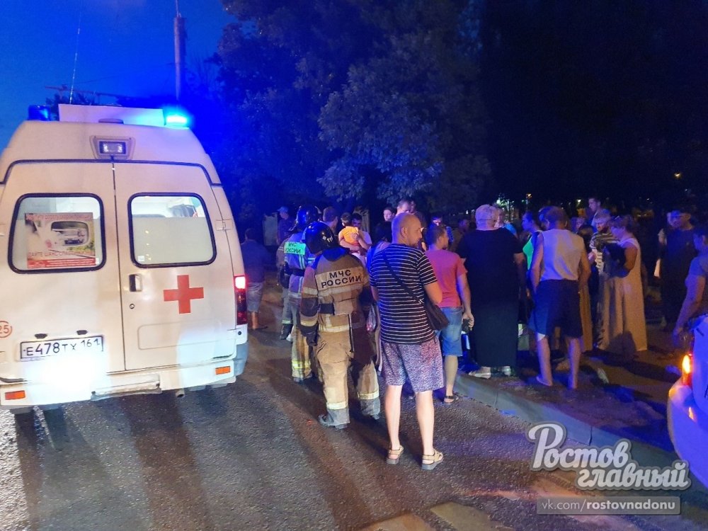 Четырех пешеходов сбила бабушка на Тружеников в Ростове