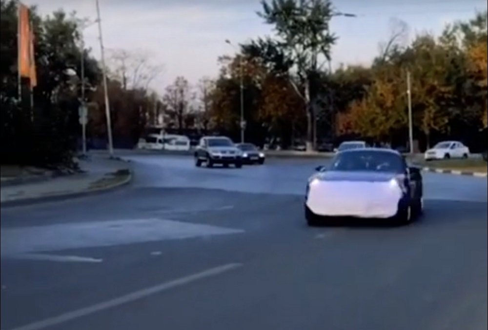 Наказали водителя спорткара Porsche за соблюдение масочного режима в Ростове
