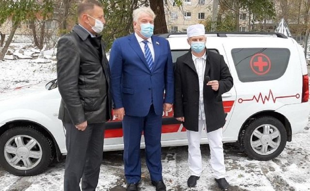 Депутаты Госдумы от Ростовской области «подарили» БСМП машину находящуюся под арестом
