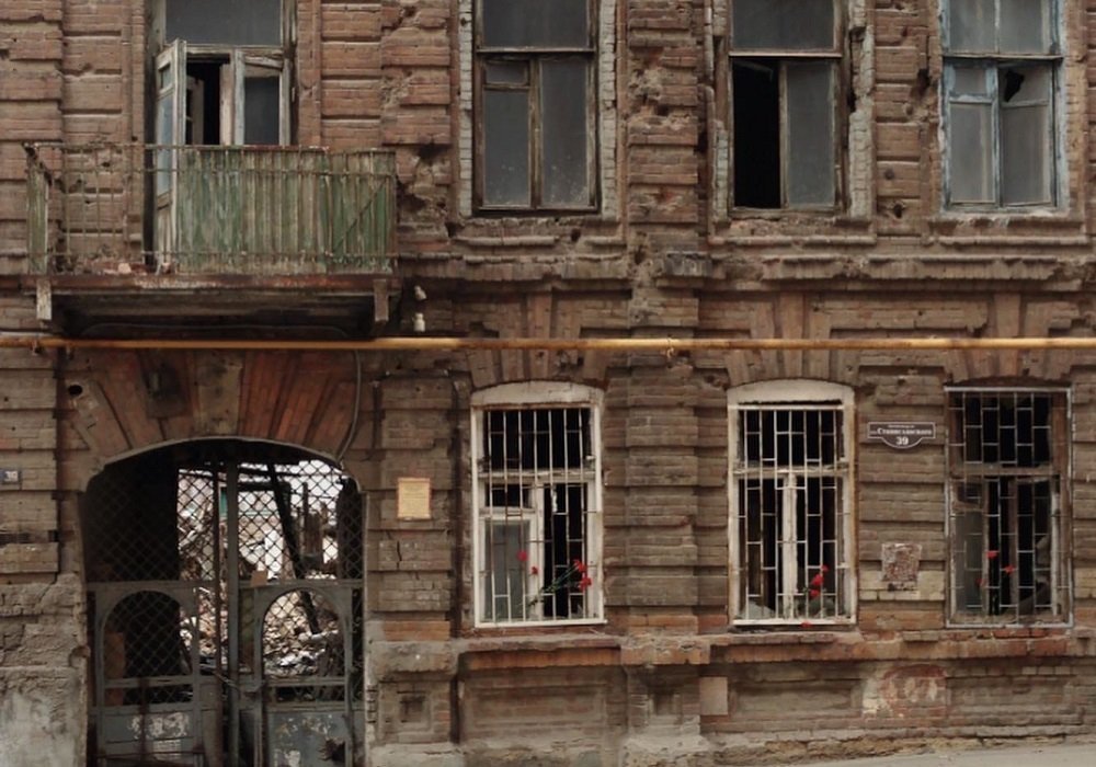 Сносить дом защитников Ростова резко передумали власти