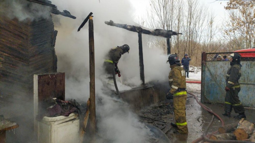 Малолетние девочки сгорели на пожаре в Ростовской области