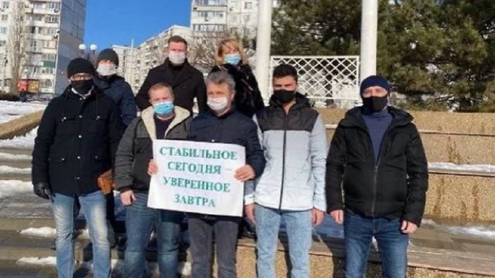 Пикет в поддержку Путина прошел в Ростове
