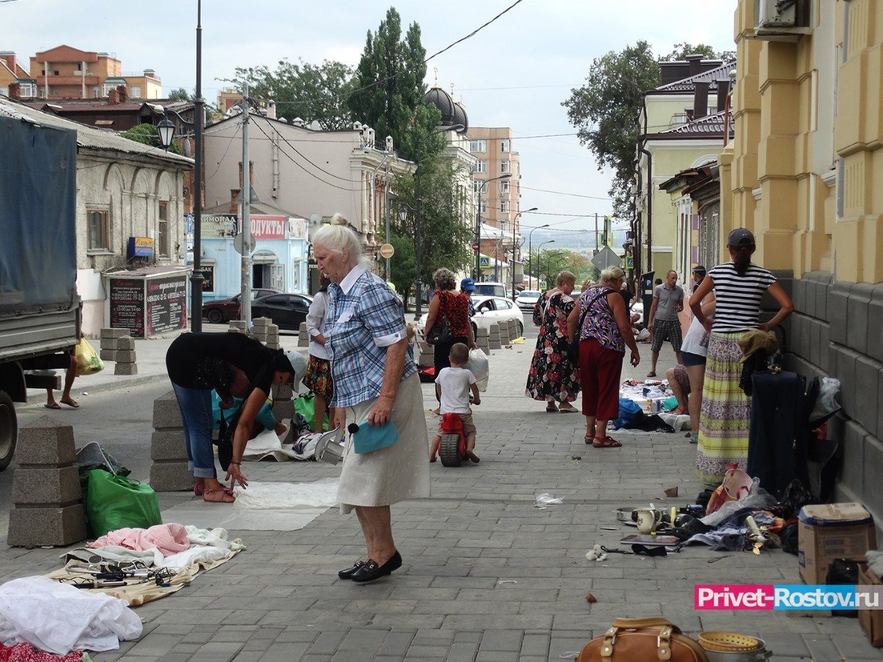 Все блошиные рынки Ростова переселят под одну крышу