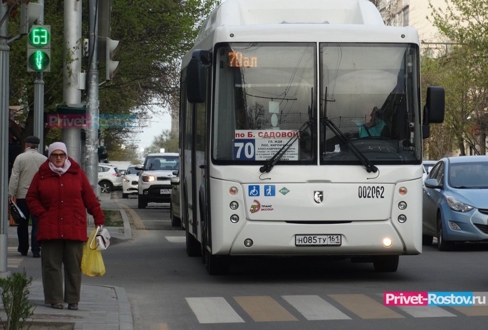 О дефиците водителей общественного транспорта сообщили власти Ростова