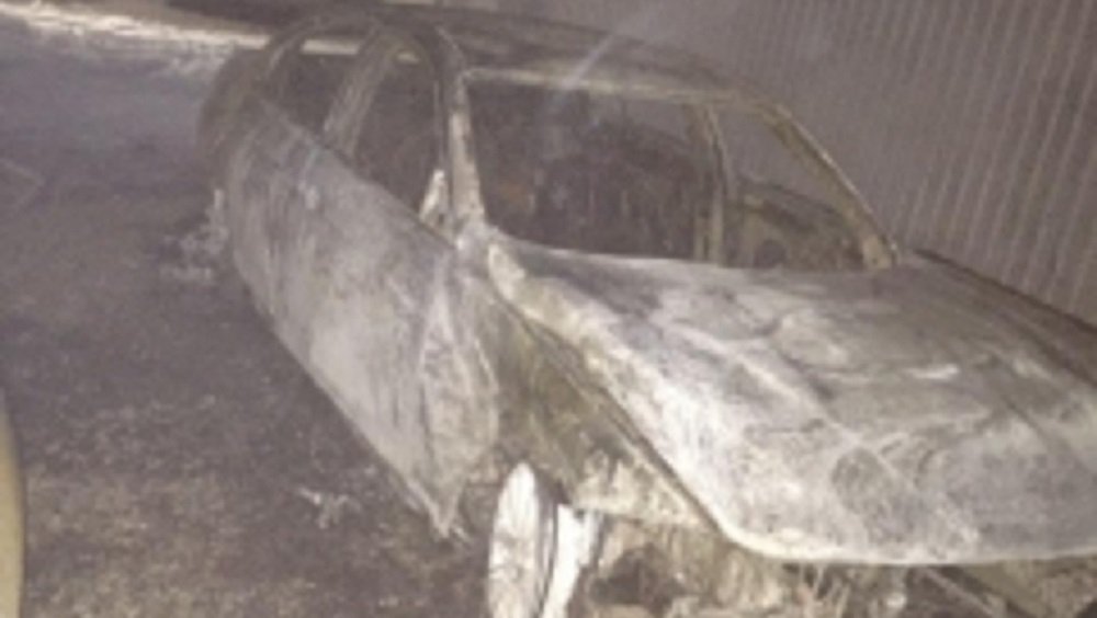 Четверых человек в Ростовской области задержали за поджог машины судьи