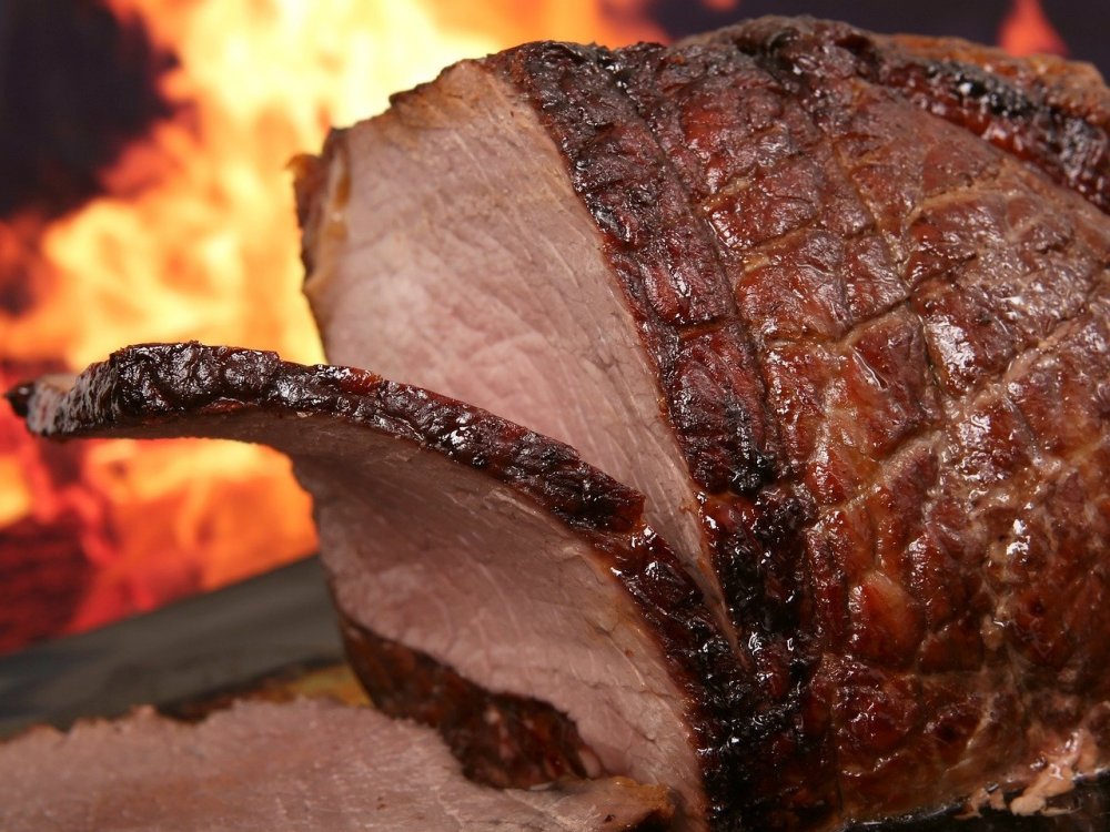 Жаренное на подсолнечном масле мясо может привести к онкологии – считает российский онколог