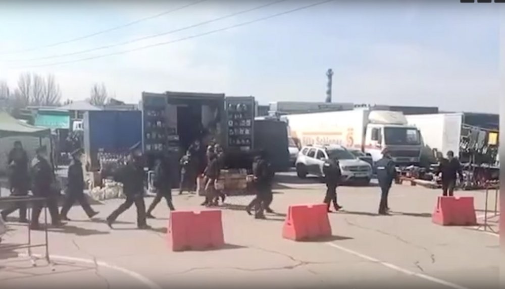 Больше 400 человек задержаны при зачистке рынков под Ростовом