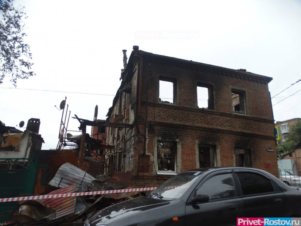 В Ростове-на-Дону начали выплачивать деньги собственникам жилья, сгоревшего на Театральном спуске