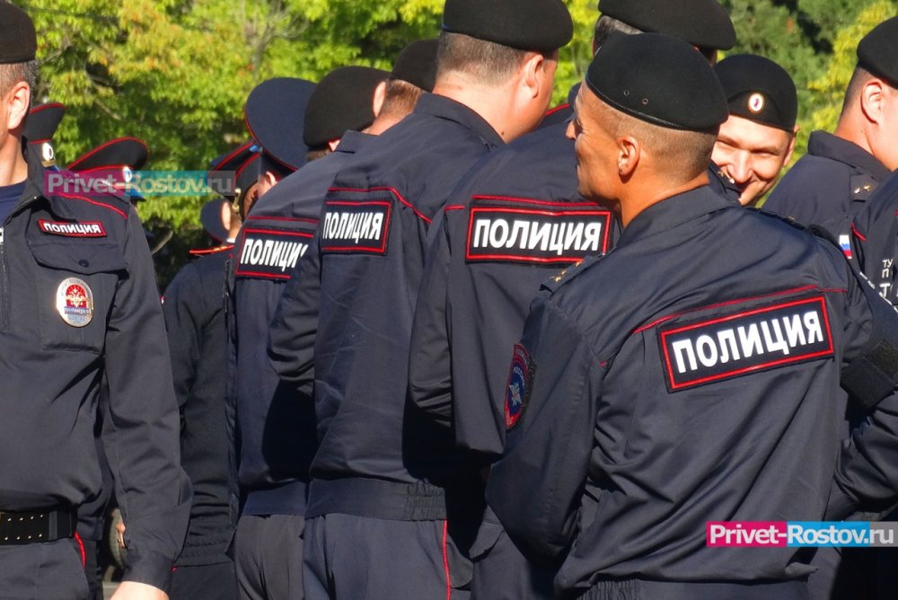 Источник сообщил о запрете полицейским Ростова отдыхать и покидать город на майских праздниках