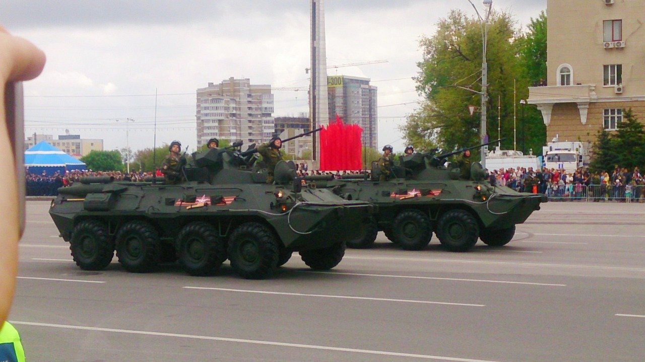 Военное ростов. Парад Победы в Ростове на Дону. Парад Победы в Ростове на Дону техника. 9 Мая 2021 Ростов на Дону. Парад Победы 2021 Ростов на Дону.