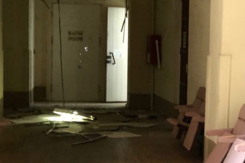 Потолок обвалился в здании университета ЮФУ в Ростове-на-Дону