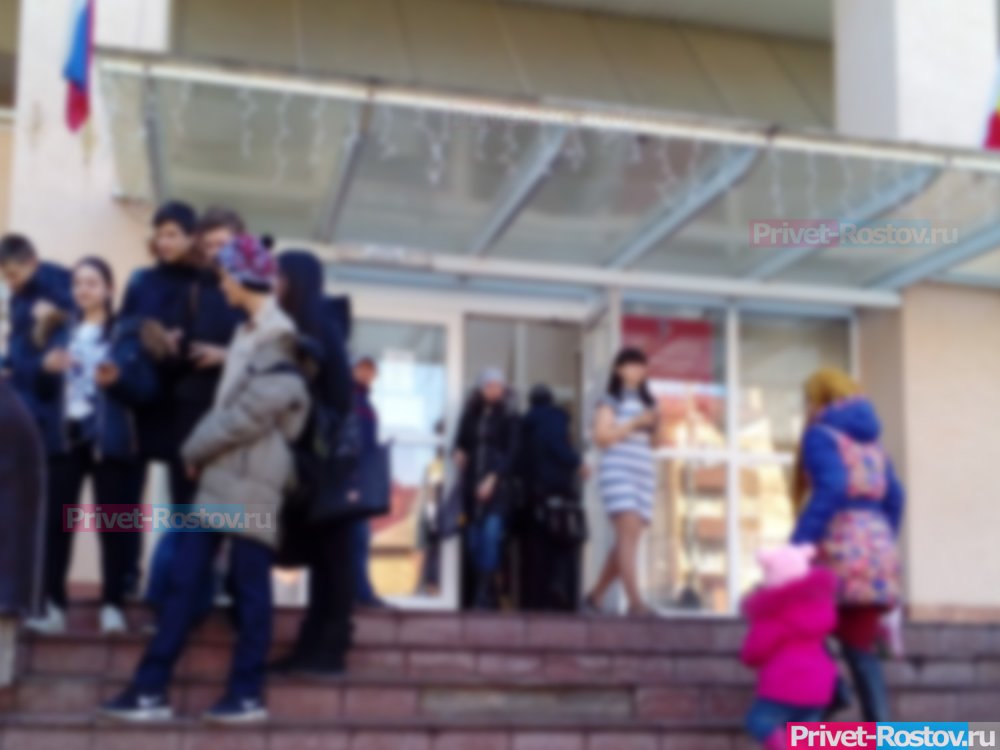 Ростовчане заявили, что боятся отправлять детей в школу после кровавой трагедии в Казани