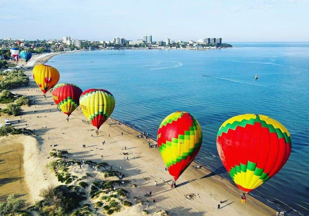 ВТБ: туристическая активность на черноморских курортах в мае оказалась в полтора раза выше, чем на Новый год