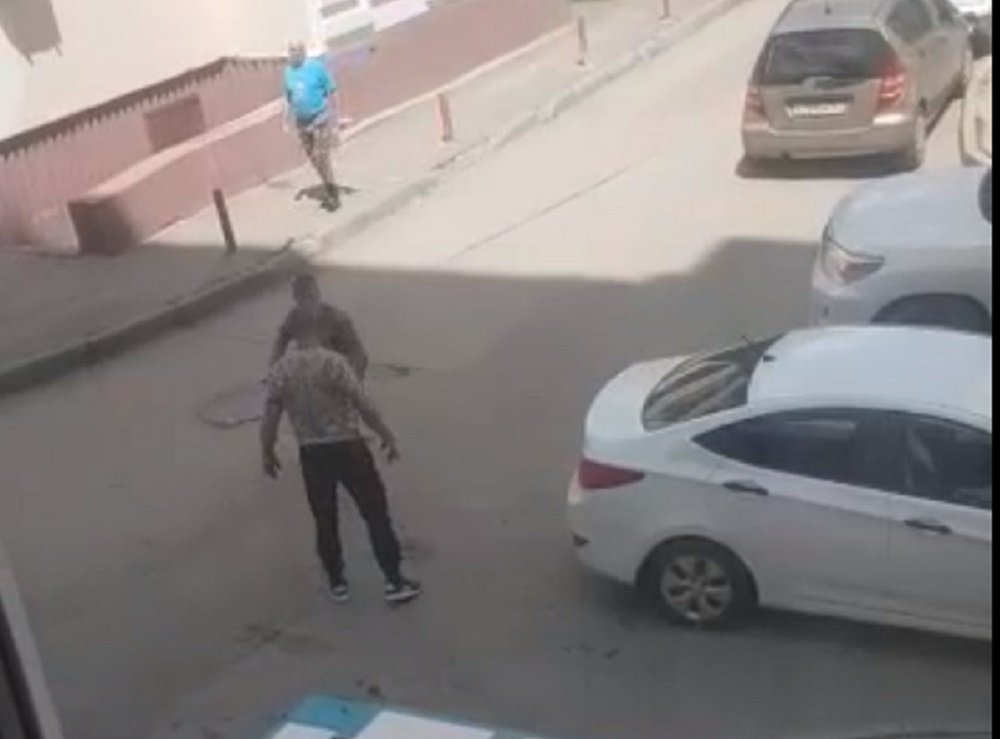 Мощная заварушка произошла в Ростове из-за парковочного места