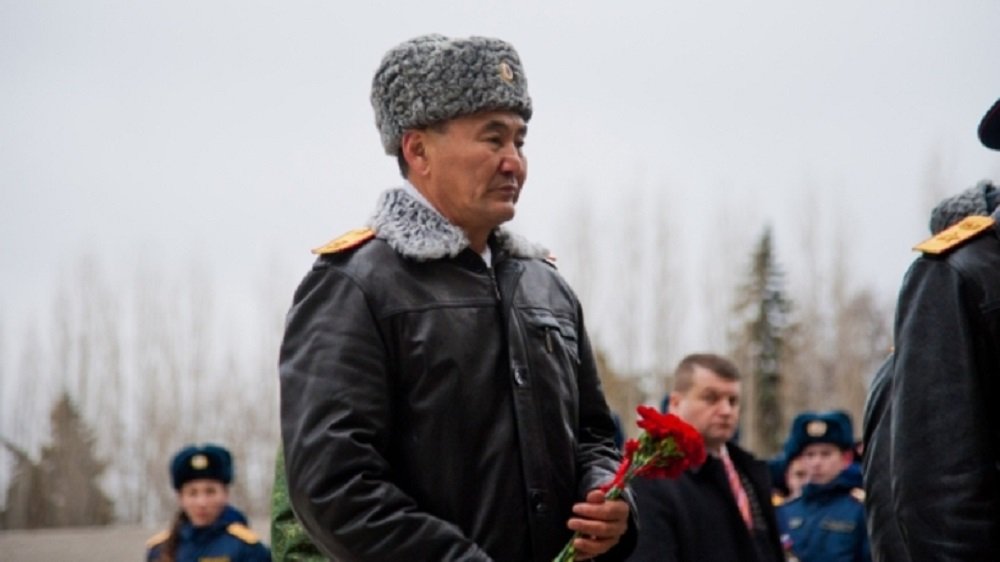 Обвиняемого в теракте генерала Михаила Музраева в июле этапировали в Ростов-на-Дону на поезде