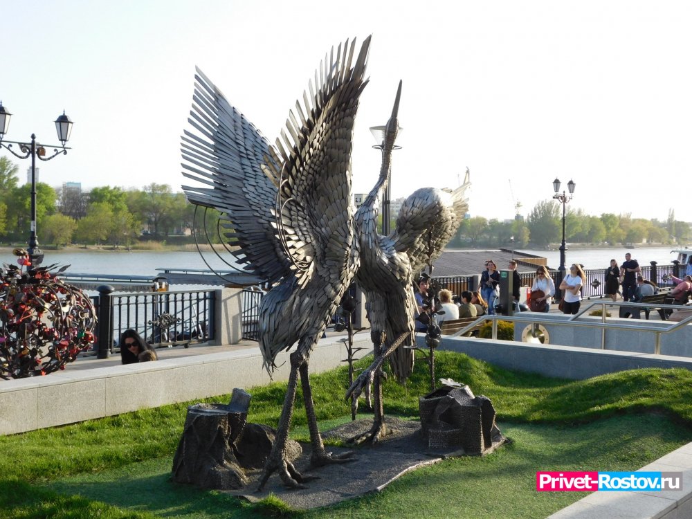 О наглом разводе на набережной в Ростове рассказали ошарашенные туристы