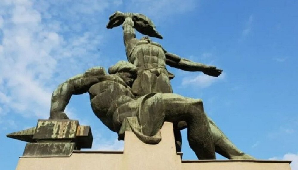В Ростове отремонтируют памятник стачке 1902 года в 2022 году