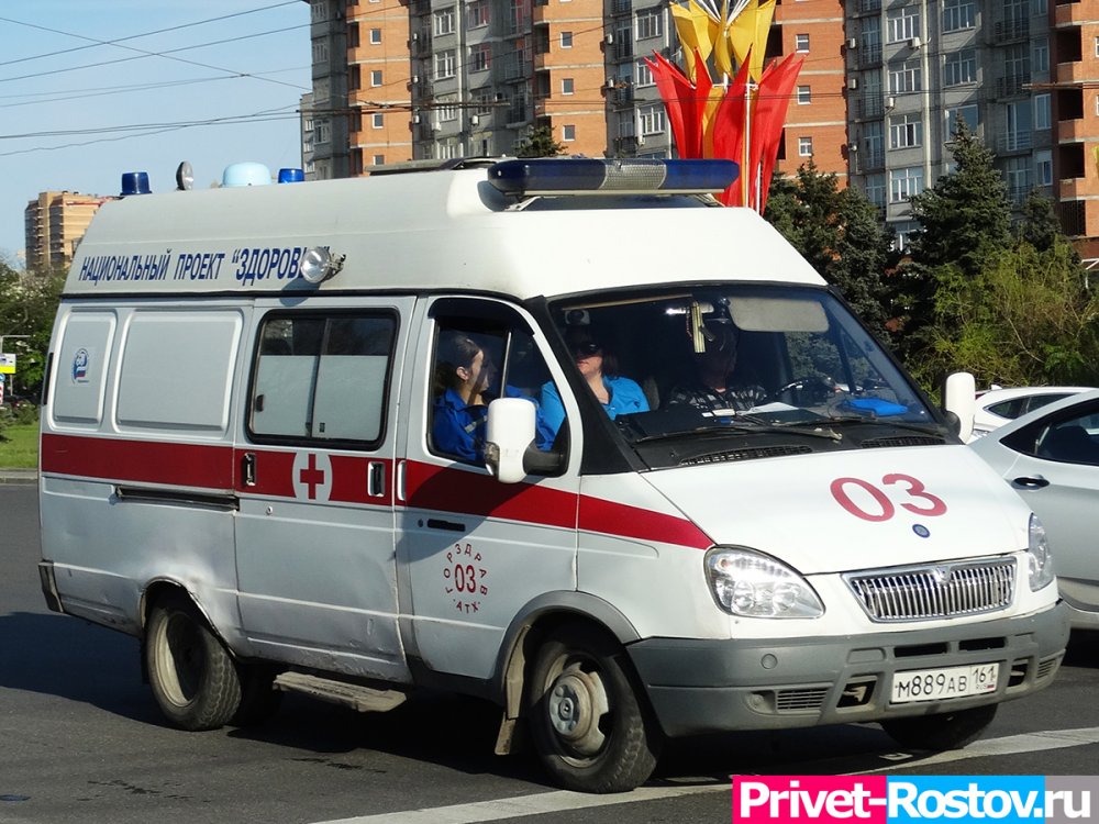 Заключенного с ножом в сердце спасли в больнице в Ростовской области