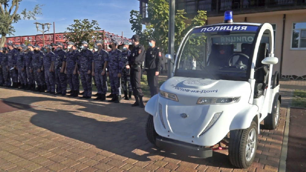 Полицейские станут патрулировать Ростов-на-Дону на электромобилях по выходным