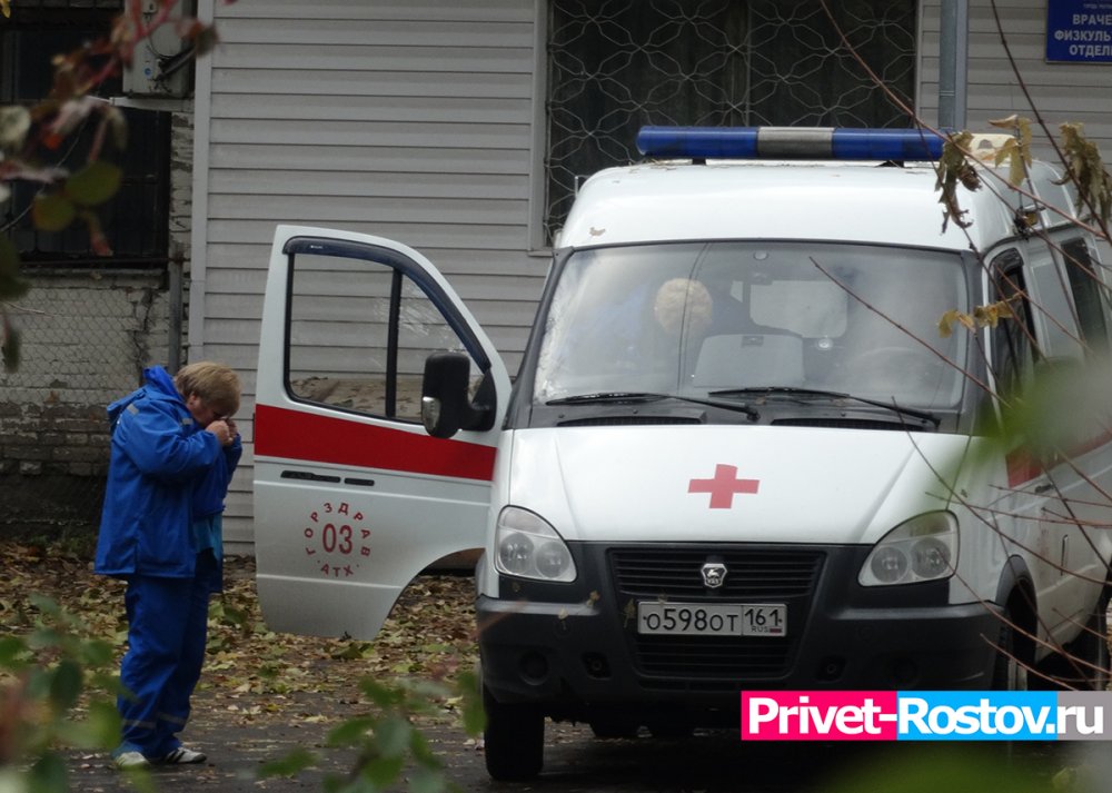 Во дворе одной из многоэтажек в Таганроге обнаружили тело 14-летней школьницы