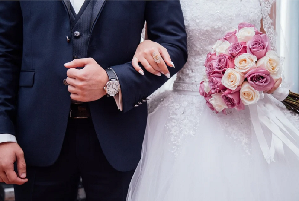 В загсах Ростовской области запретили смеяться на торжественных церемониях бракосочетания в 2022 году